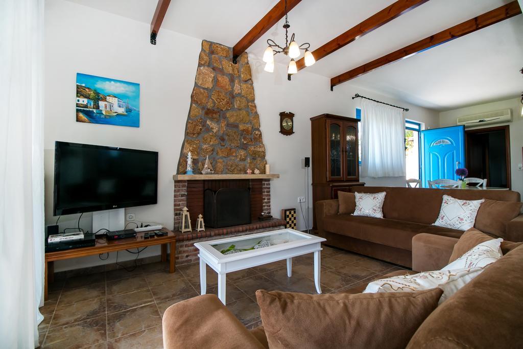 Seascape Villa อาฟานโท ภายนอก รูปภาพ